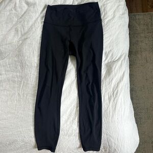 LULULEMON • LEGGINGS Lululemon wunder under luxtreme leggings.